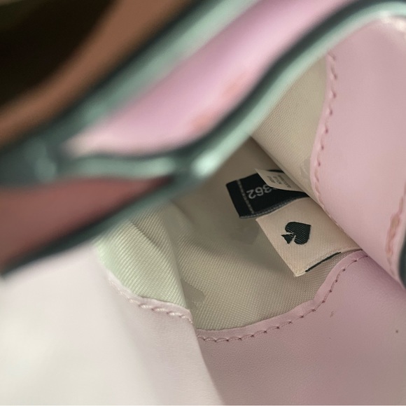 SOLD Spade Cameron Grand Flora Phone Crossbody bag - Picture 7 of 12